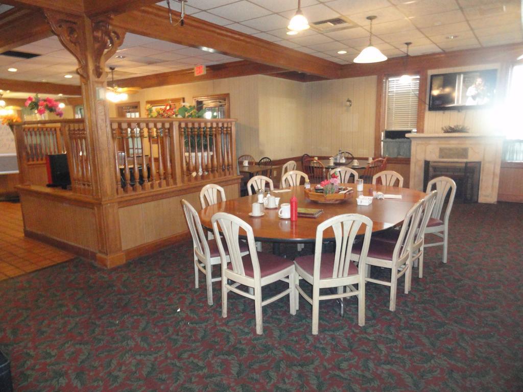 Grand Rapids Inn Wyoming Esterno foto