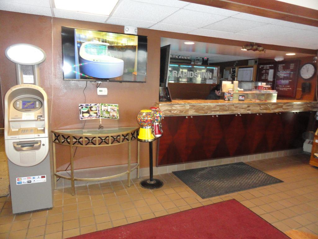 Grand Rapids Inn Wyoming Esterno foto